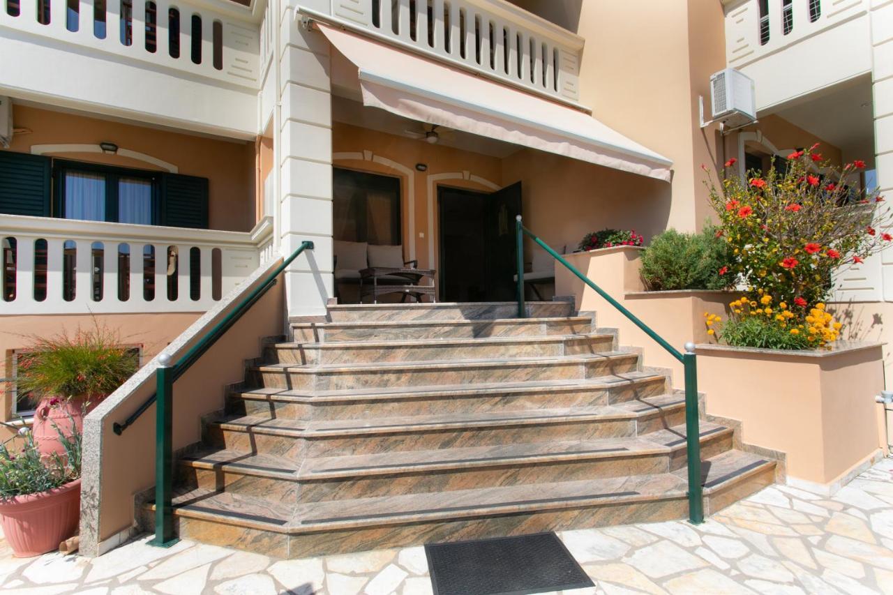 Lady Elena Hotel Ammoudia Dış mekan fotoğraf