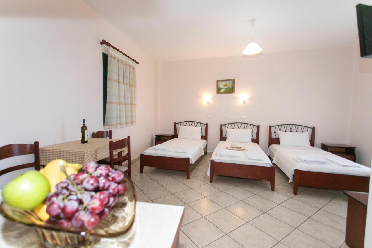 Lady Elena Hotel Ammoudia Dış mekan fotoğraf