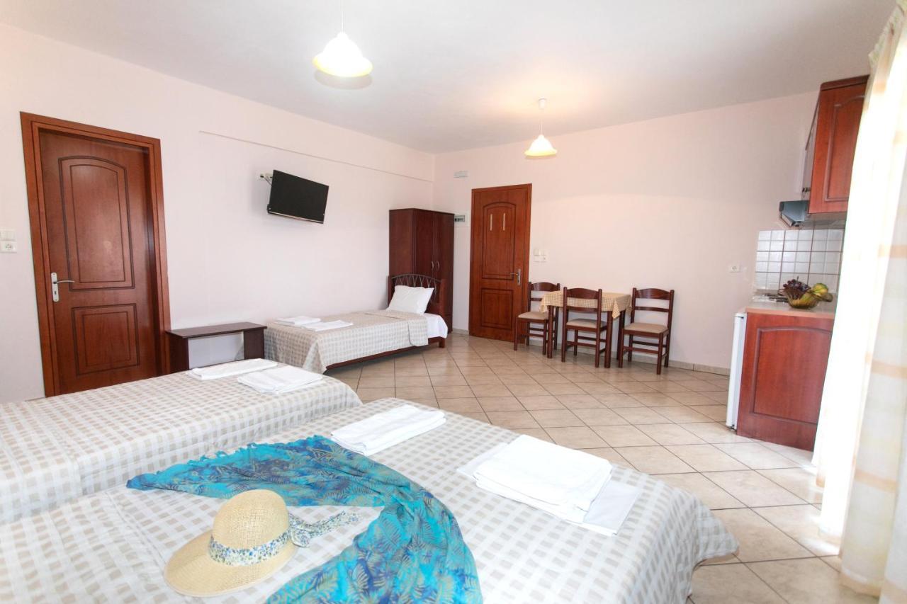 Lady Elena Hotel Ammoudia Dış mekan fotoğraf